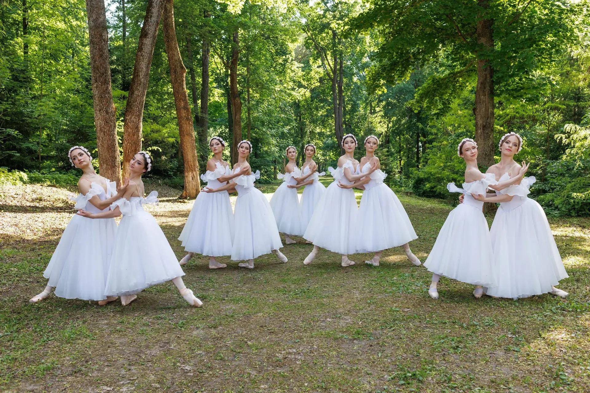Рязанский театр балета провёл фото-сессию в усадьбе Худекова